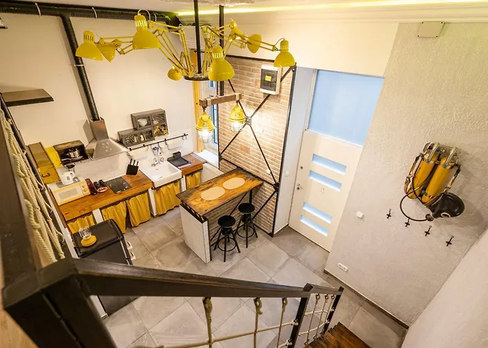 Daire Yellow Compass W40 Budapeşte