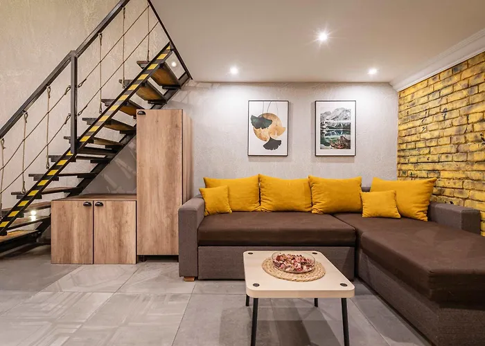 Daire Yellow Compass W40 Budapeşte